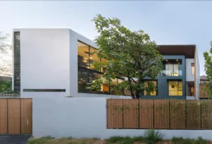 Model atap rumah ganda