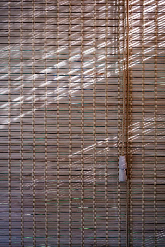 Kerai bambu.